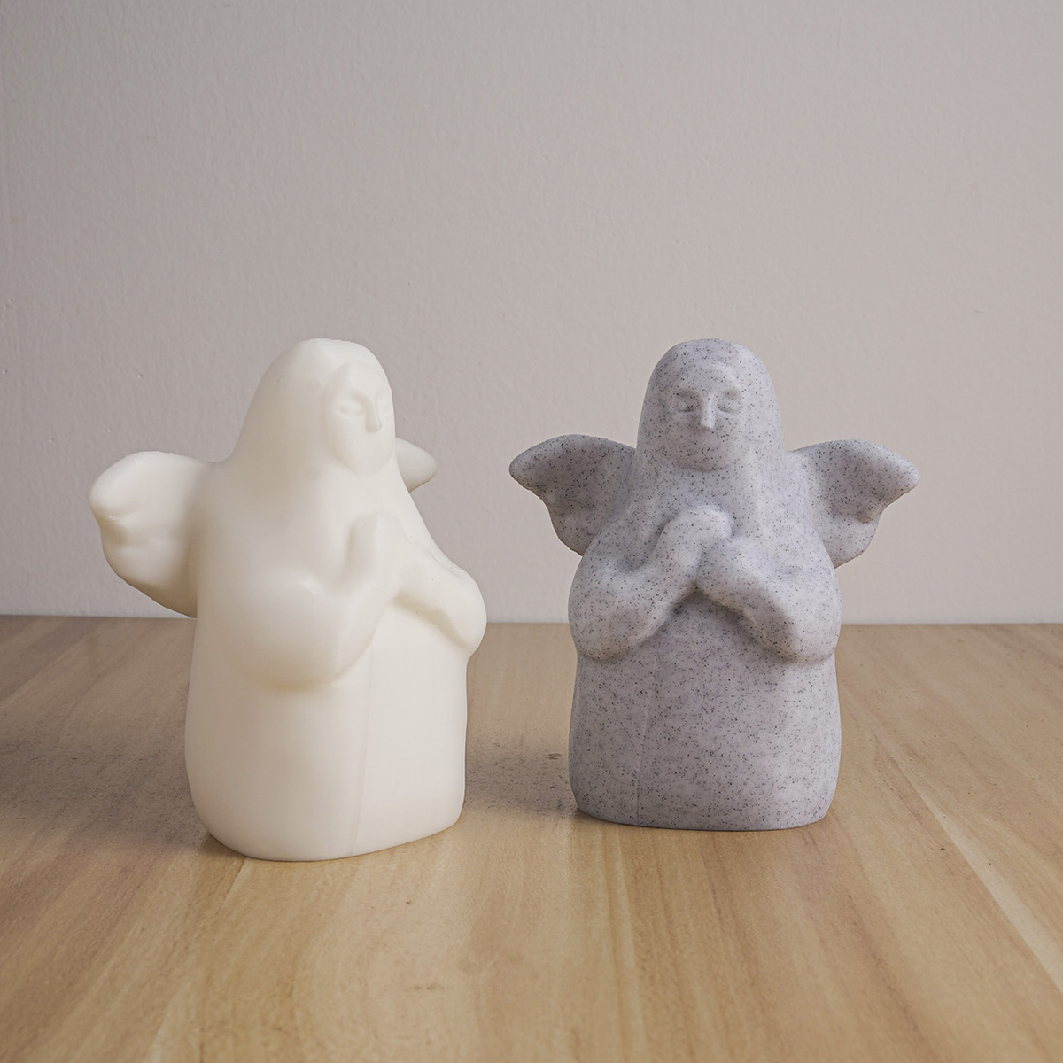 Retro Gaming Table - 1pc Goddess Statue: A Perfect Gift
